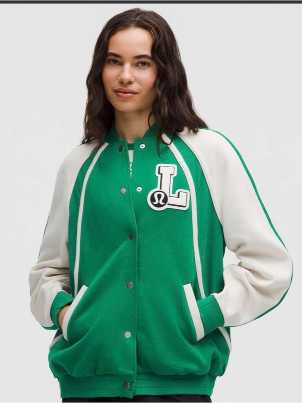 RARE NWT Scuba Oversize Collegiate
Jacket*Graphic